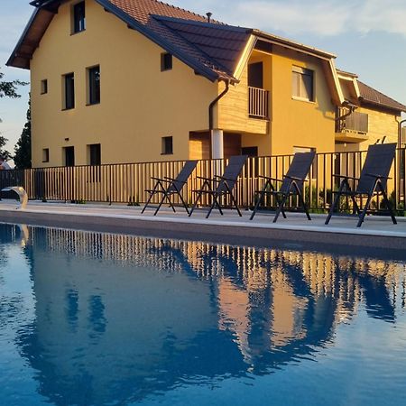 Vila K2 Vrdnik Εξωτερικό φωτογραφία